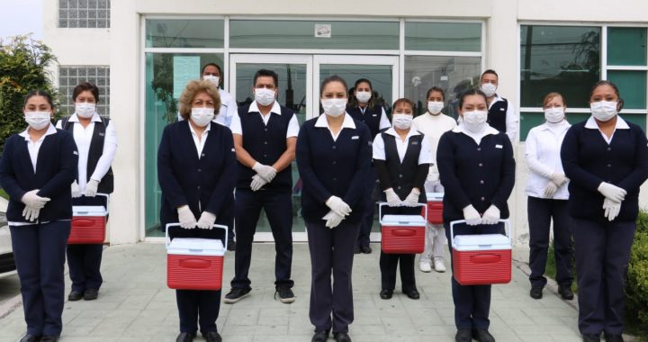 APOYAN LAS Y LOS TECNICOS DE ATENCIÓN PRIMARIA A LA SALUD EN LAS ACCIONES DE VACUNACIÓN CONTRA INFLUENZA