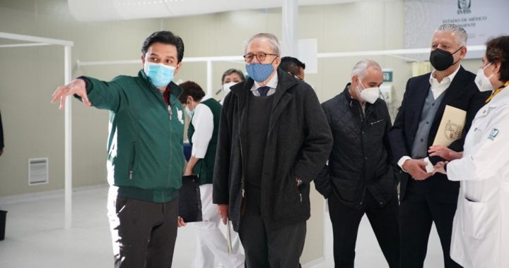 Versión del director general del Instituto Mexicano del Seguro Social (IMSS), Maestro Zoé Robledo, durante la inauguración del Centro de Atención Temporal COVID19, ubicada en la Unidad Cuauhtémoc.