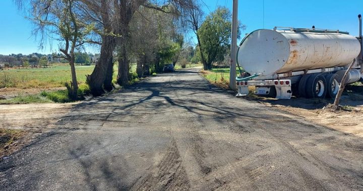 El gobierno de Teoloyucan realiza trabajos de fresado en Barrio Axalpa