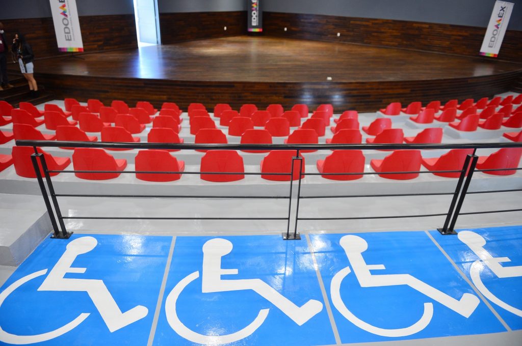 ENTREGA ALFREDO DEL MAZO NUEVO AUDITORIO EN CHICONCUAC PARA PROMOVER EL ARTE, EL DEPORTE Y LA