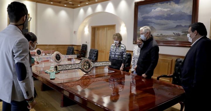 ELABORAN ARTESANOS MEXIQUENSES EL CINTURÓN MESTIZO DEL CONSEJO MUNDIAL DE BOXEO