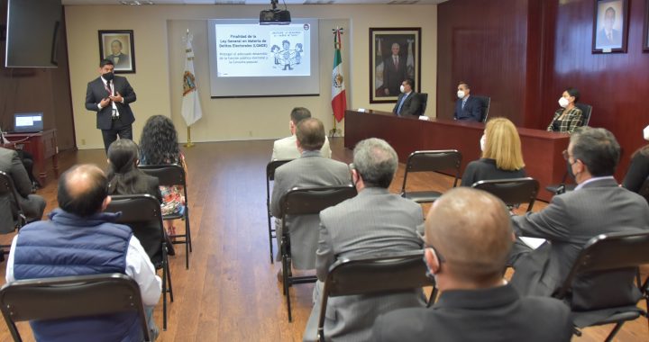 CAPACITAN A SERVIDORES PÚBLICOS EN MATERIA DE DERECHOS Y OBLIGACIONES ANTE EL PROCESO ELECTORAL 2021