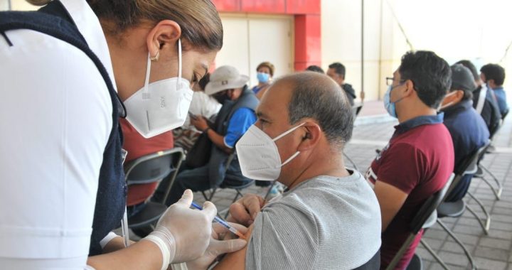 ARRANCA VACUNACIÓN CONTRA COVID-19 A PERSONAS DE 50 A 59 AÑOS EN TOLUCA, METEPEC Y HUIXQUILUCAN