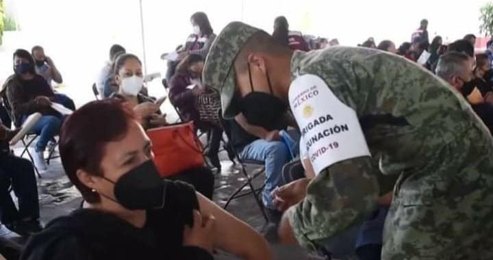 EN TECAMAC SE VACUNAN 56 928 PERSONAS DE EDAD DE 40 A 49 CONTRA EL COVID 19