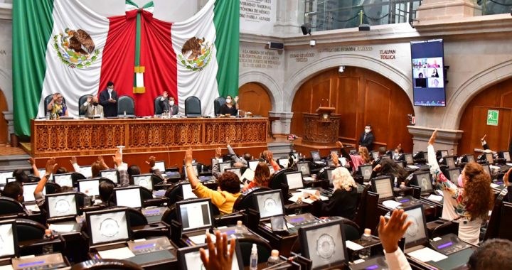 Exhiben cobros en penales de Edomex de 2,500 pesos por trámite gratuito de Amnistía