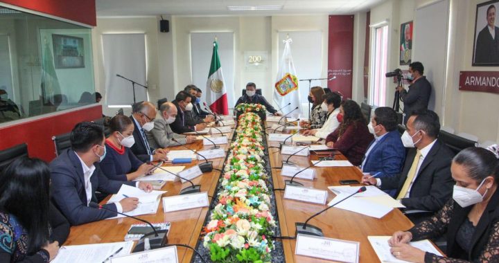 ARMANDO NAVARRETE RECONOCE APOYO SOLIDARIO DE VOLUNTARIOS DURANTE VACUNACIÓN CONTRA COVID-19