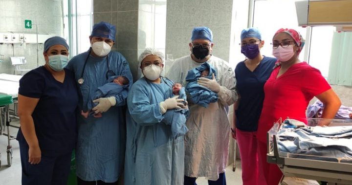 Médicos del IMSS en Coahuila logran nacimiento exitoso de trillizos; la madre cursó embarazo de alto riesgo