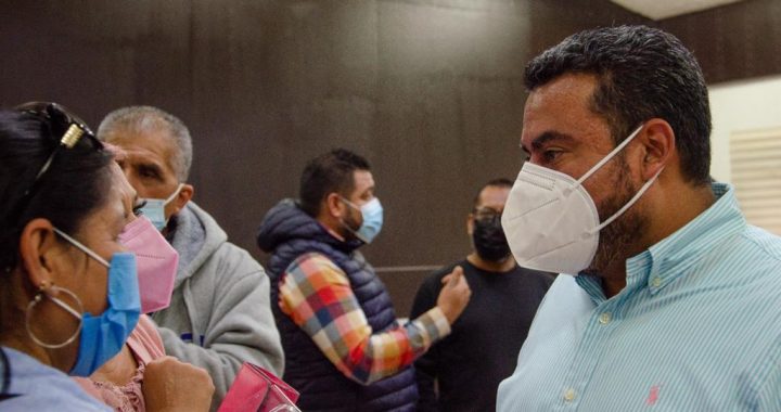 GOBIERNO DE COACALCO Y COMERCIANTES ACUERDAN INSTALACIÓN DE BAZARES NAVIDEÑOS A PARTIR DEL 5 DE NOVIEMBRE