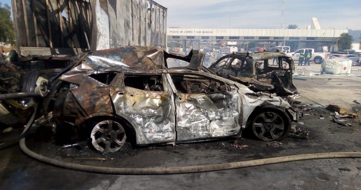 INFORMA GOBERNADOR DE EDOMÉX QUE CUERPOS DE SEGURIDAD Y EMERGENCIA ATIENDEN ACCIDENTE REGISTRADO EN LA AUTOPISTA MÉXICO-PUEBLA