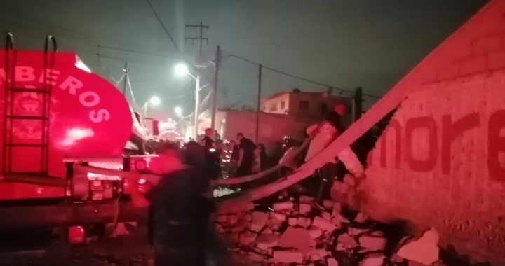 DEJA EXPLOSIÓN EN CASA-HABITACIÓN DE TULTEPEC UN SALDO PRELIMINAR DE TRES PERSONAS LESIONADAS Y DOS FALLECIDAS