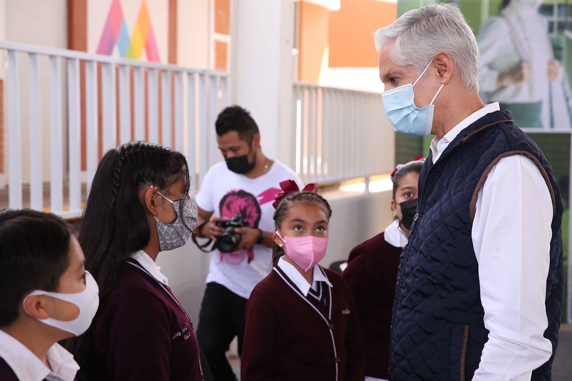 ENTREGA ALFREDO DEL MAZO LA RECONSTRUCCIÓN DE LA PRIMARIA “GENERALÍSIMO