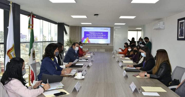 ENTREGA GEM COMPENDIO DE BUENAS PRÁCTICAS DE IGUALDAD LABORAL A MUJERES DEL SECTOR EMPRESARIAL