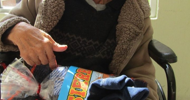 LLAMA JAPEM A DONAR ROPA INVERNAL PARA BENEFICIAR A PERSONAS VULNERABLES EN EDOMÉX