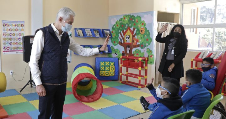 PERMITEN LOS CENTROS DE ATENCIÓN MÚLTIPLE QUE LA NIÑEZ Y JUVENTUD MEXIQUENSE CON DISCAPACIDAD TENGAN MAYORES NIVELES DE DESARROLLO