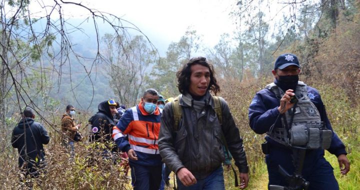 RESCATAN A SEIS HOMBRES Y UNA MASCOTA QUE SE EXTRAVIARON EN EL PARQUE ESTATAL SIERRA DE GUADALUPE