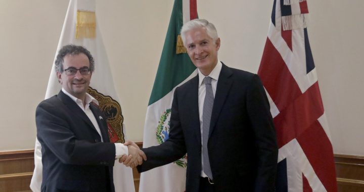 SOSTIENEN ENCUENTRO DE TRABAJO ALFREDO DEL MAZO MAZA Y EL EMBAJADOR DE REINO UNIDO EN MÉXICO, JON BENJAMIN
