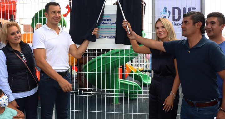 ENTREGAN REMODELACIÓN DE LA EXPLANADA MUNICIPAL DE HUIXQUILUCAN