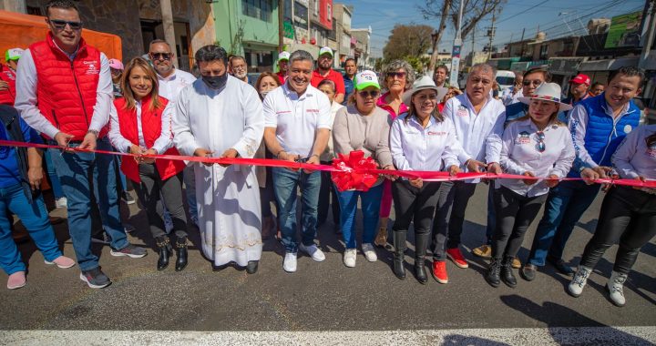 INAUGURA DAVID SÁNCHEZ REPAVIMENTACIÓN DE AVENIDA DEL PARQUE