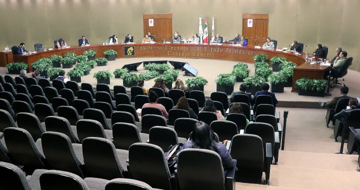 ACATA IEEM SENTENCIA EMITIDA POR EL TRIBUNAL ELECTORAL DEL PODER JUDICIAL DE LA FEDERACIÓN
