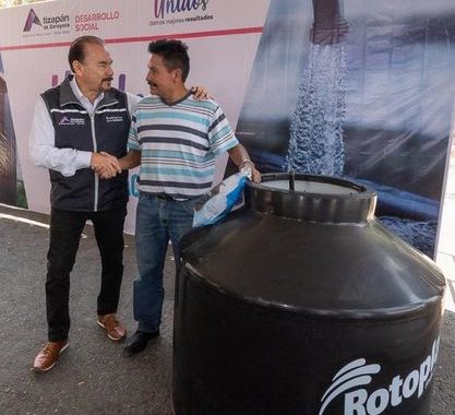 PIDE PEDRO RODRÍGUEZ SOLIDARIZARSE CON QUIENES NO TIENEN AGUA EN ATIZAPÁN DE ZARAGOZA; ENTREGA 112 TINACOS MÁS EN LAS COLONIAS BOSQUES DE IXTACALA Y MIRAFLORES