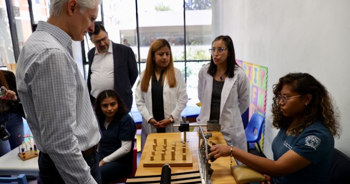 ENTREGA ALFREDO DEL MAZO EL CENTRO DE ATENCIÓN, CAPACITACIÓN E INVESTIGACIÓN EN FISIOTERAPIA OCUPACIONAL DE LA UAEM