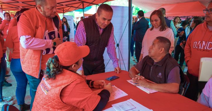 *CARAVANAS ITINERANTE DEL PROGRAMA «ESTAMOS PARA SERVIRTE» ATIENDEN LAS DIFERENTES NECESIDADES EN MATERIA SOCIAL Y ADMINISTRATIVA DE LOS TLALNEPANTLENSES*