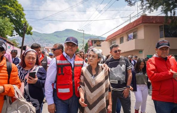 EL PRESIDENTE MUNICIPAL TONY RODRÍGUEZ Y OPDM, INICIAN OBRAS DE CAMBIO DE RED DE AGUA Y DRENAJE EN ZONA ORIENTE DE TLALNEPANTLA*
