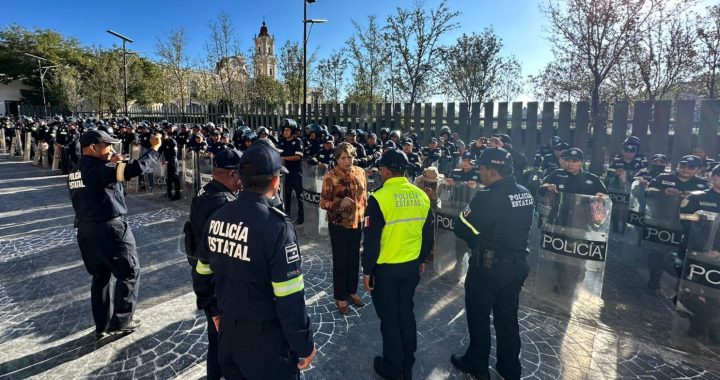 Realiza Gobernadora Delfina Gómez pase de lista a Policía de Género que brindará seguridad a colectivas en el #28S