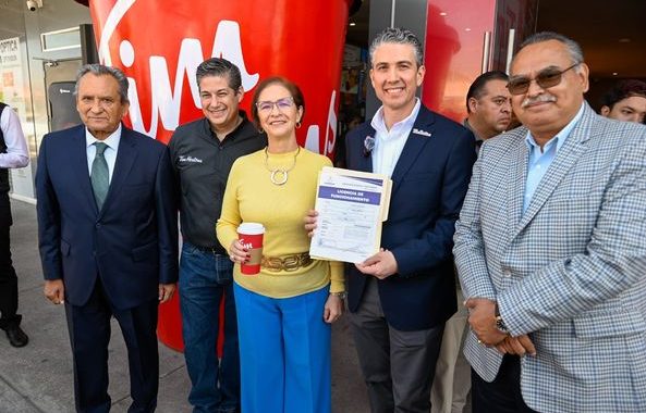 ENCABEZA ANGÉLICA MOYA INAUGURACIÓN DE ‘TIM HORTONS’ EN PLAZA SAN MATEO