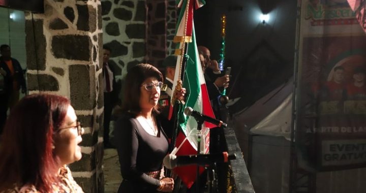 Encabeza Mariela Gutiérrez  Ceremonias del 15 de Septiembre en la Cabecera Municipal y Los Héroes