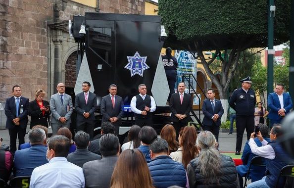 TLALNEPANTLA FORTALECE LA SEGURIDAD PÚBLICA CON MÁS PERSONAL OPERATIVO Y CON INFRAESTRUCTURA TECNOLÓGICA PARA DISMINUIR EL ÍNDICE DE DELITOS Y BRINDAR SEGURIDAD A LAS FAMILIAS