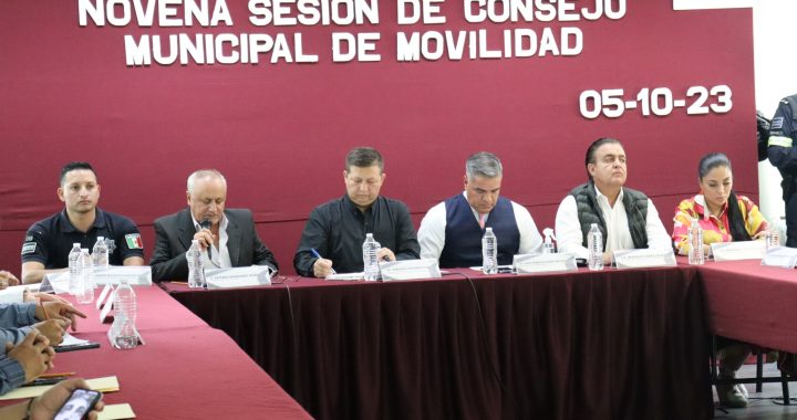 RECONOCEN TRANSPORTISTAS A ARMANDO NAVARRETE POR LA MEJORÍA DE LA SEGURIDAD EN SUS UNIDADES