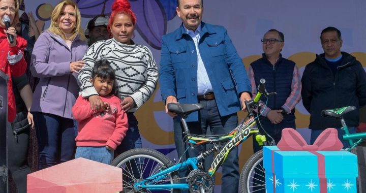CELEBRA PEDRO RODRÍGUEZ DÍA DE REYES CON 15 MIL ATIZAPENSES EN EL DEPORTIVO ZARAGOZA; CIUDADANÍA AGRADECE QUE SE FOMENTE LA CONVIVENCIA Y UNIÓN FAMILIAR