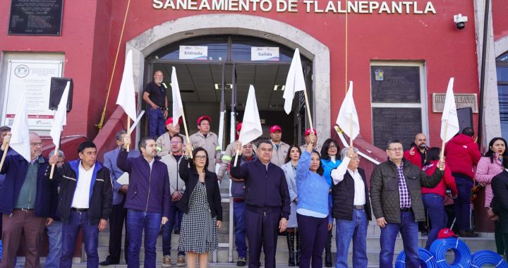 TONY RODRÍGUEZ DA EL BANDERAZO DE SALIDA A LAS BRIGADAS DEL PROGRAMA INTENSIVO PARA LA REPARACIÓN DE FUGAS EN TODO EL MUNICIPIO