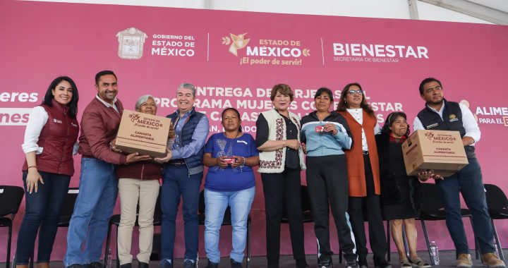 Gobernadora Delfina Gómez entrega 13 mil tarjetas de Mujeres con Bienestar en Chimalhuacán; “Mi segundo corazón está aquí”