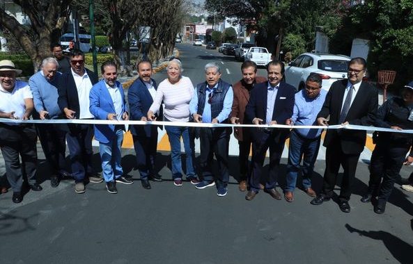 AYUNTAMIENTO ENTREGA REPAVIMENTACIÓN EN BULEVAR CLUB DE GOLF; REITERA PEDRO RODRÍGUEZ “QUIERO QUE CAMBIE ATIZAPÁN, QUE SE CONVIERTA EN EL MUNICIPIO QUE MERESE