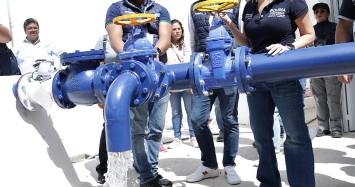 SUPERVISA ROMINA CONTRERAS PRUEBAS DEL NUEVO POZO EN LOMA DEL CARMEN