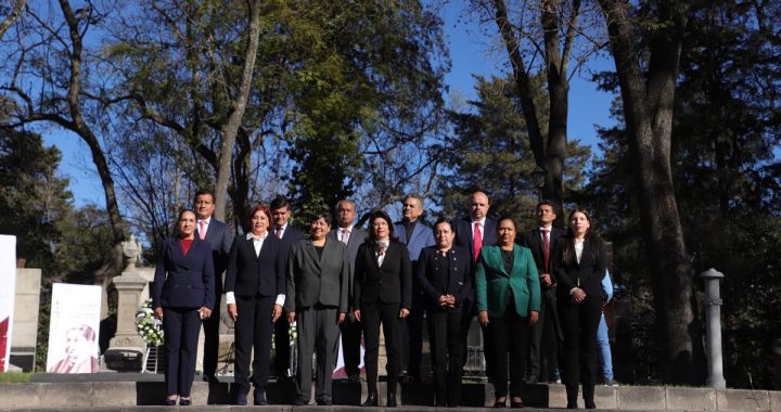 Encabeza Alcaldesa de Tecámac Homenaje a Felipe Villanueva