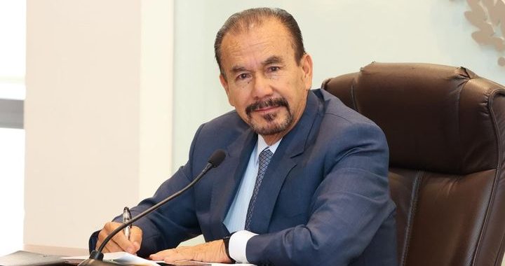 PIDE LICENCIA EL ALCALDE PEDRO RODRÍGUEZ VILLEGAS PARA EJERCER SUS DERECHOS POLÍTICO-ELECTORALES; TOMA PROTESTA MARYCARMEN REYES OROZCO COMO PRESIDENTA MUNICIPAL POR MINISTERIO DE LEY