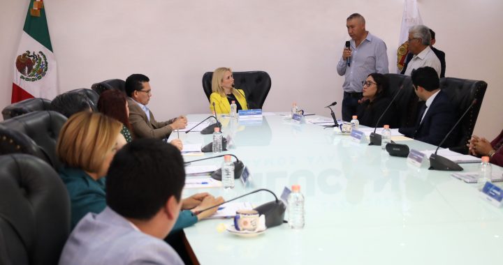 CELEBRA HUIXQUILUCAN CABILDO ABIERTO PARA ESCUCHAR Y ATENDER PETICIONES CIUDADANAS