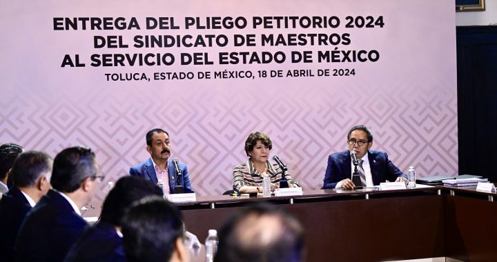 Gobernadora Delfina Gómez recibe Pliegos Petitorios del Sindicato de Maestros al Servicio del Estado de México