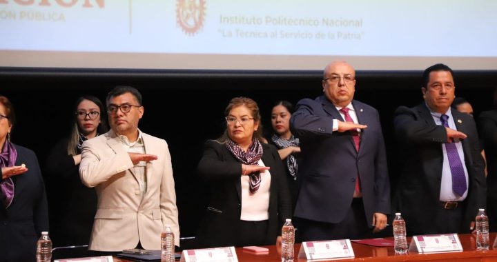 Participa Rocío Miguel Hernández, Alcaldesa de Tecámac, en la Entrega de Diplomas a Alumnos del CECyT 19