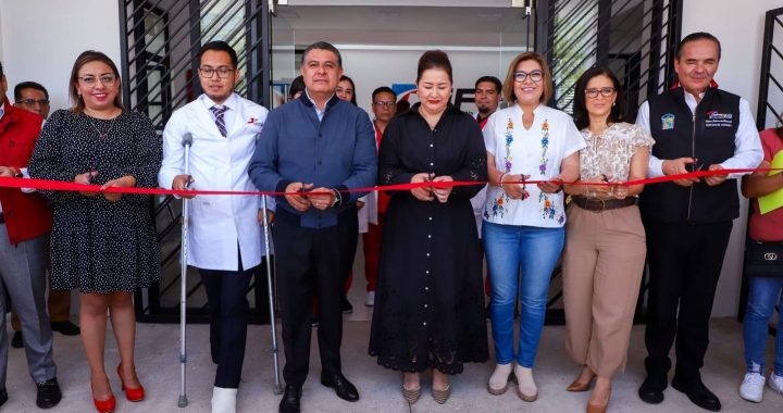 TONY RODRÍGUEZ INAUGURA LA TERCERA CLÍNICA VETERINARIA DE PRIMER NIVEL Y CONSOLIDA A TLALNEPANTLA COMO UN MUNICIPIO QUE RESPETA Y CUIDA LA VIDA