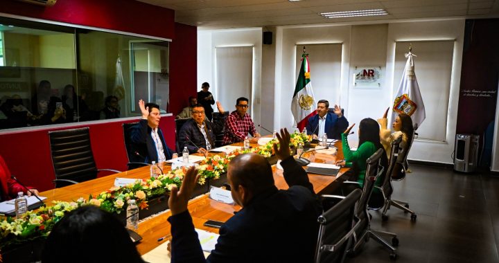 EL ALCALDE ARMANDO NAVARRETE LE APUESTA FUERTEMENTE A LA CAPACITACIÓN CONTINUA DE LOS SERVIDORES PÚBLICOS
