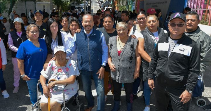 ENTREGA PEDRO RODRÍGUEZ REHABILITACIÓN DE CALLE LOMA VERDE, EN LA COLONIA SAN JUAN IXTACALA PLANO NORTE