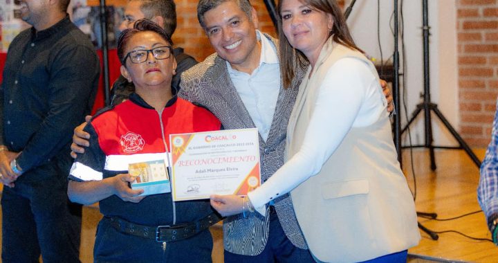 GOBIERNO DE COACALCO RECONOCE A BOMBEROS POR SU ENTREGA A LA SOCIEDAD