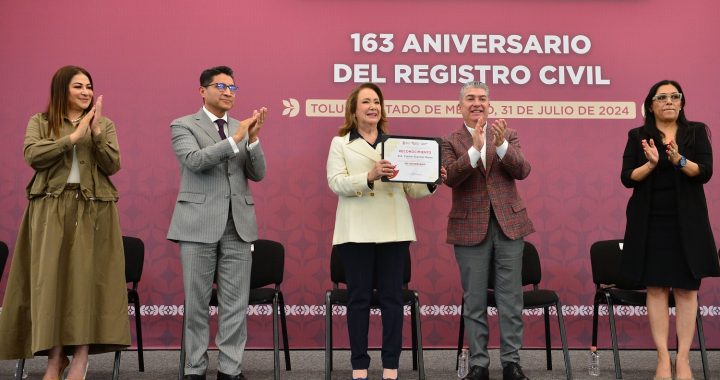 Gobernadora Delfina Gómez Álvarez mejora condiciones laborales del personal del Registro Civil del Estado de México