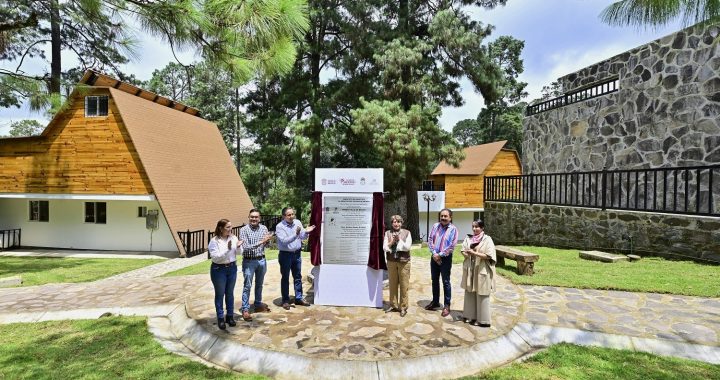 Inaugura Gobernadora Delfina Gómez Álvarez casa de descanso para docentes de la Unidad Sindical SMSEM-Valle de Bravo