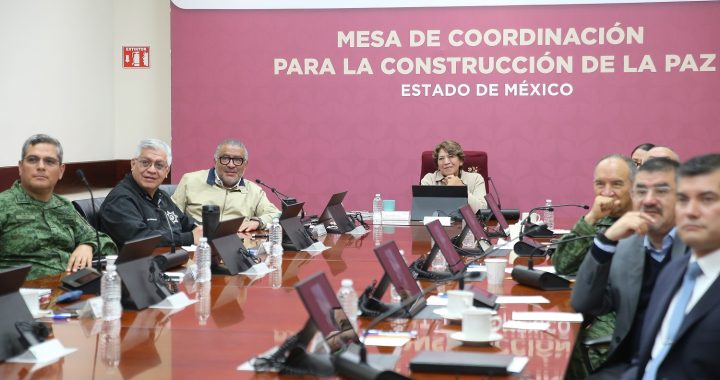 Gobernadora Delfina Gómez Álvarez da seguimiento a los trabajos de apoyo a la población afectada por las lluvias