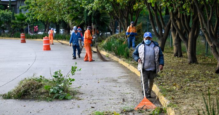 RECORREN AVENIDA ADOLFO LÓPEZ MATEOS CON PROGRAMA ‘BARRIENDO LA CASA’ EN NAUCALPAN